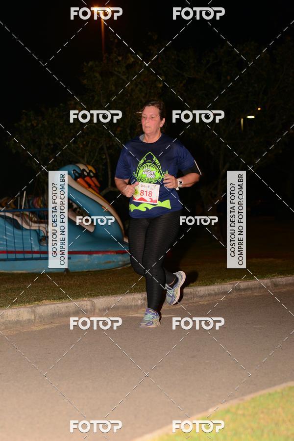 Buy your photos of the eventMarines Night Run on Fotop
