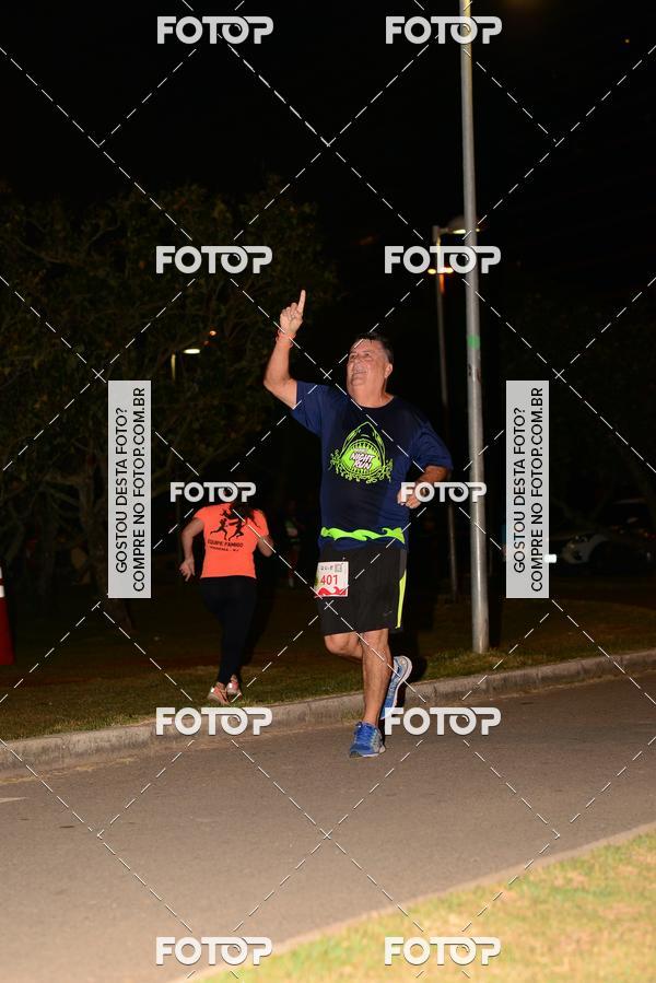 Buy your photos of the eventMarines Night Run on Fotop