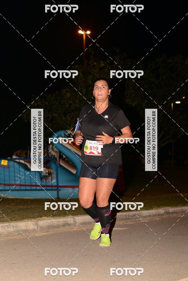 Buy your photos of the eventMarines Night Run on Fotop