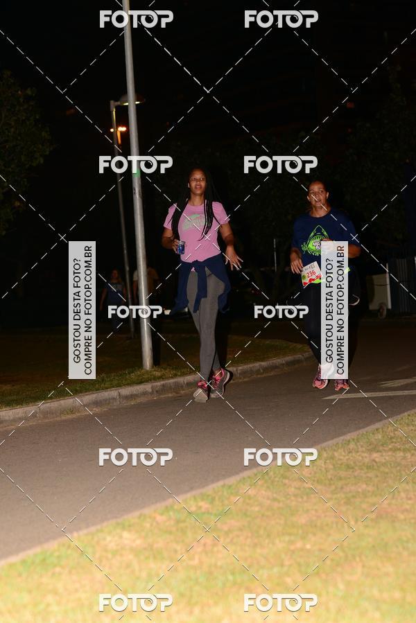Buy your photos of the eventMarines Night Run on Fotop