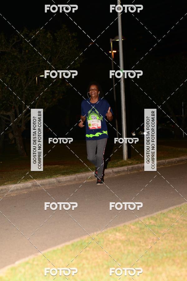 Buy your photos of the eventMarines Night Run on Fotop