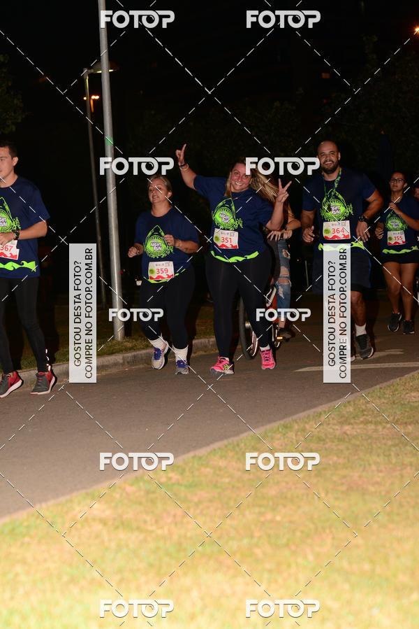 Buy your photos of the eventMarines Night Run on Fotop