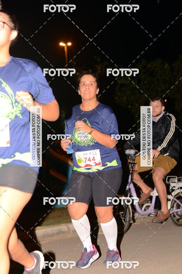 Buy your photos of the eventMarines Night Run on Fotop