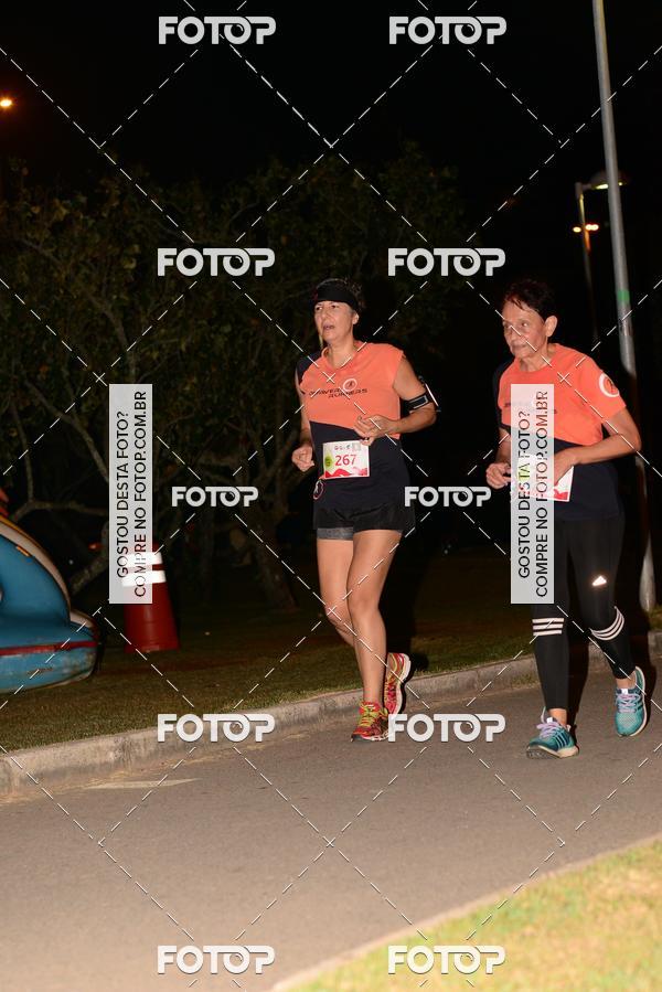 Buy your photos of the eventMarines Night Run on Fotop