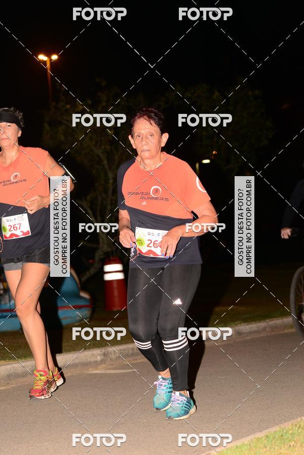 Buy your photos of the eventMarines Night Run on Fotop