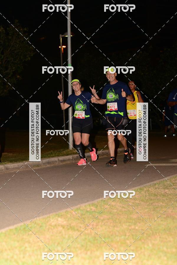Buy your photos of the eventMarines Night Run on Fotop