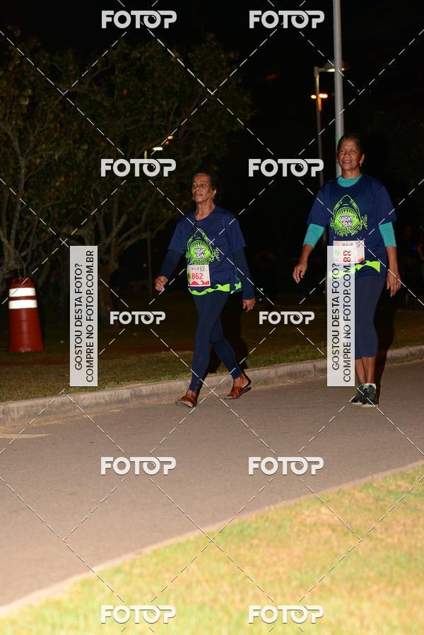 Buy your photos of the eventMarines Night Run on Fotop