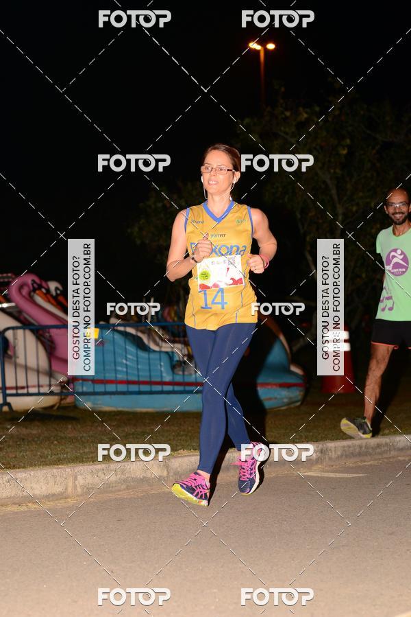 Buy your photos of the eventMarines Night Run on Fotop