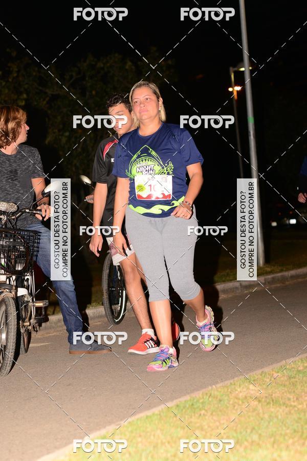 Buy your photos of the eventMarines Night Run on Fotop