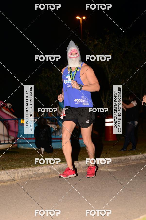 Buy your photos of the eventMarines Night Run on Fotop