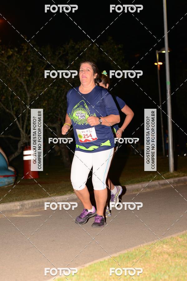 Buy your photos of the eventMarines Night Run on Fotop