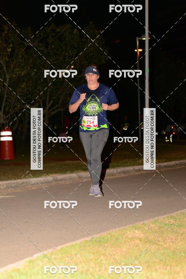Buy your photos of the eventMarines Night Run on Fotop