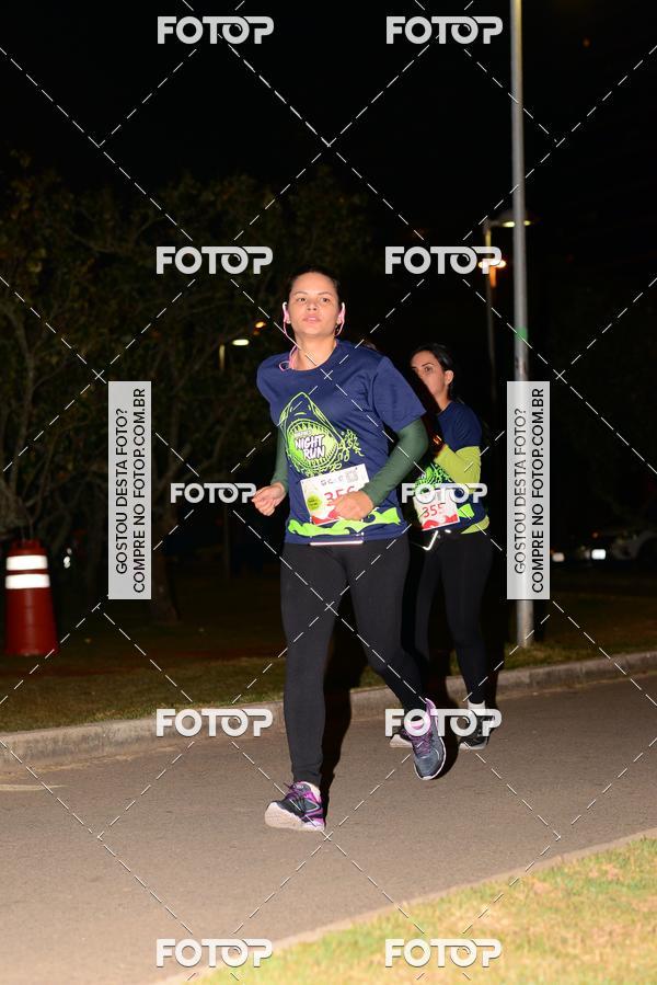 Buy your photos of the eventMarines Night Run on Fotop
