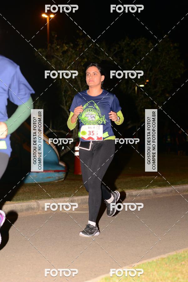 Buy your photos of the eventMarines Night Run on Fotop