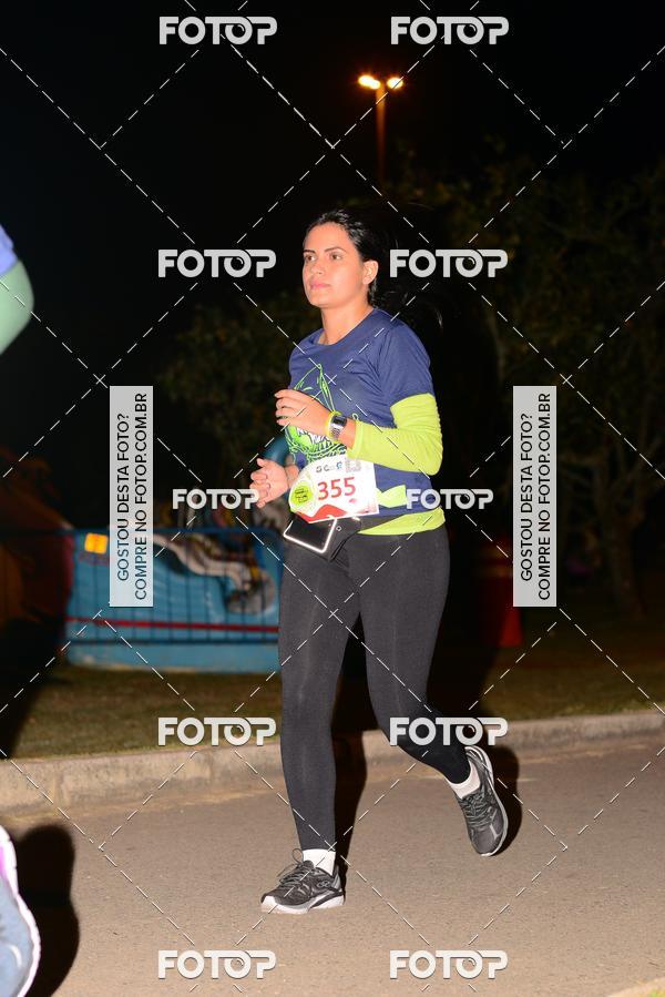 Buy your photos of the eventMarines Night Run on Fotop