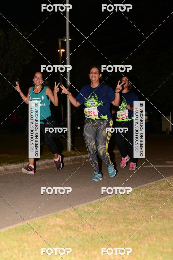 Buy your photos of the eventMarines Night Run on Fotop