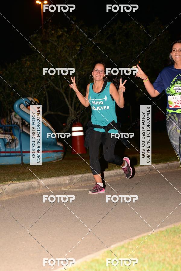 Buy your photos of the eventMarines Night Run on Fotop