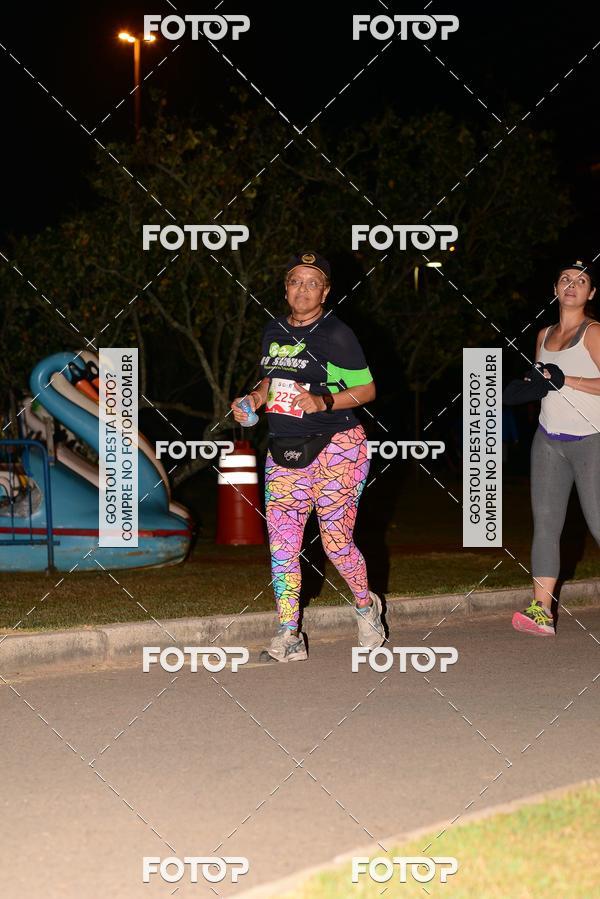 Buy your photos of the eventMarines Night Run on Fotop