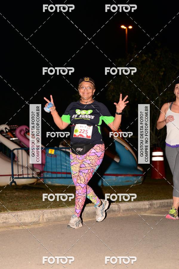 Buy your photos of the eventMarines Night Run on Fotop