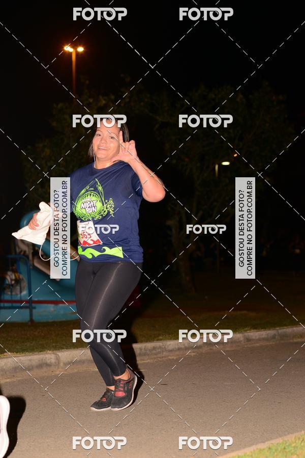 Buy your photos of the eventMarines Night Run on Fotop