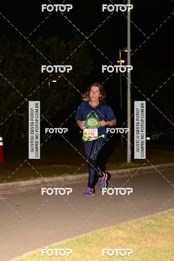 Buy your photos of the eventMarines Night Run on Fotop
