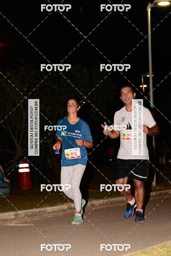 Buy your photos of the eventMarines Night Run on Fotop
