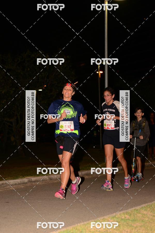 Buy your photos of the eventMarines Night Run on Fotop