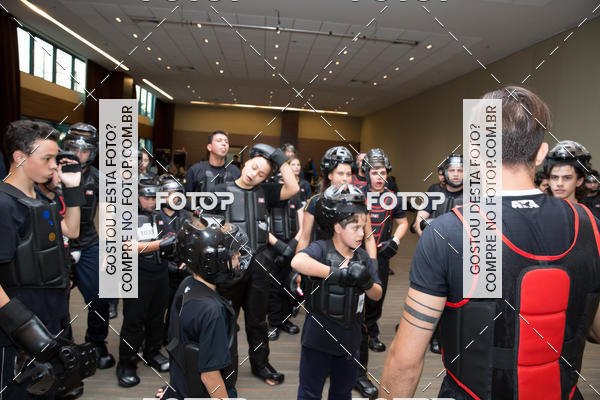 Buy your photos of the eventTaekwondo Treinamento Chief Master on Fotop