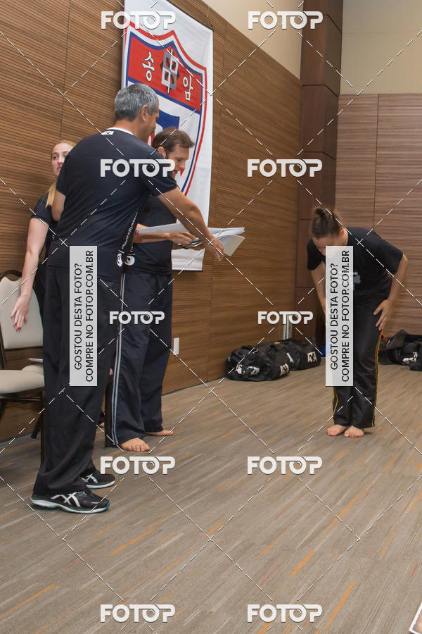 Buy your photos of the eventTaekwondo Treinamento Chief Master on Fotop