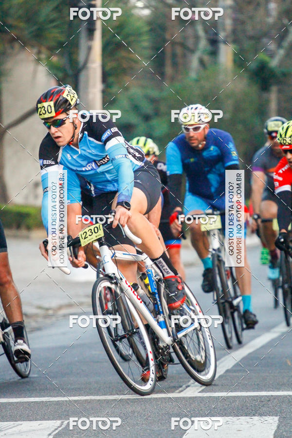 Buy your photos of the eventProva Ciclstica Internacional 9 de Julho on Fotop