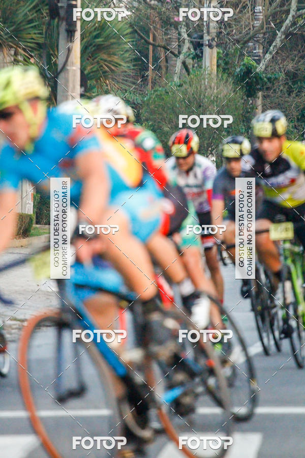 Buy your photos of the eventProva Ciclstica Internacional 9 de Julho on Fotop