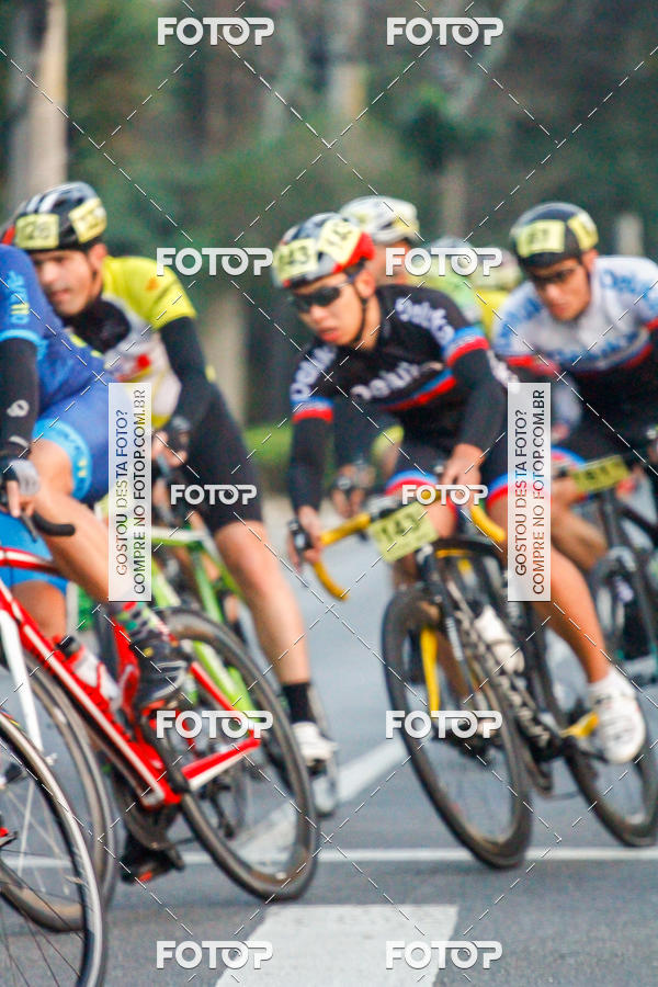 Buy your photos of the eventProva Ciclstica Internacional 9 de Julho on Fotop