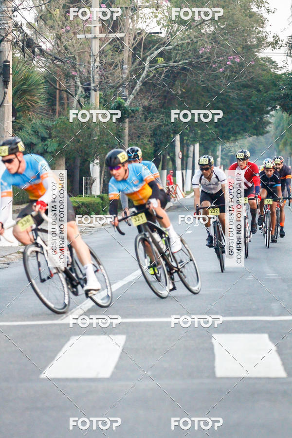 Buy your photos of the eventProva Ciclstica Internacional 9 de Julho on Fotop