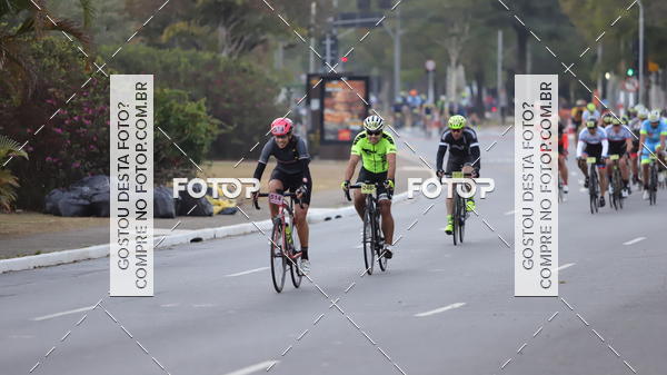 Buy your photos of the eventProva Cicl�stica Internacional 9 de Julho on Fotop