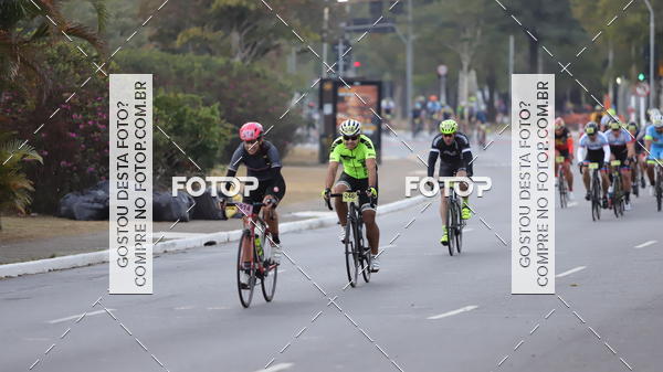 Buy your photos of the eventProva Cicl�stica Internacional 9 de Julho on Fotop