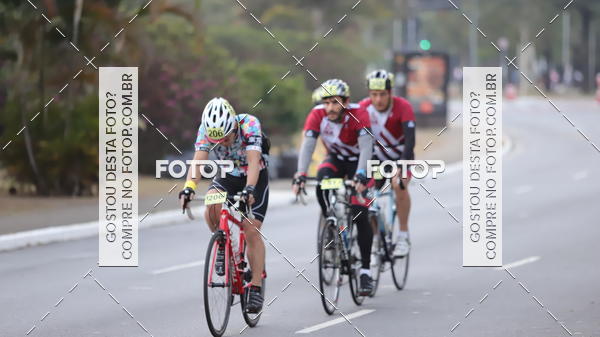 Buy your photos of the eventProva Cicl�stica Internacional 9 de Julho on Fotop