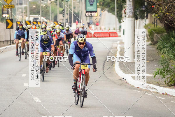 Buy your photos of the eventProva Ciclstica Internacional 9 de Julho on Fotop