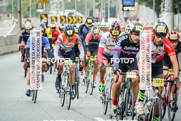 Buy your photos of the eventProva Ciclstica Internacional 9 de Julho on Fotop