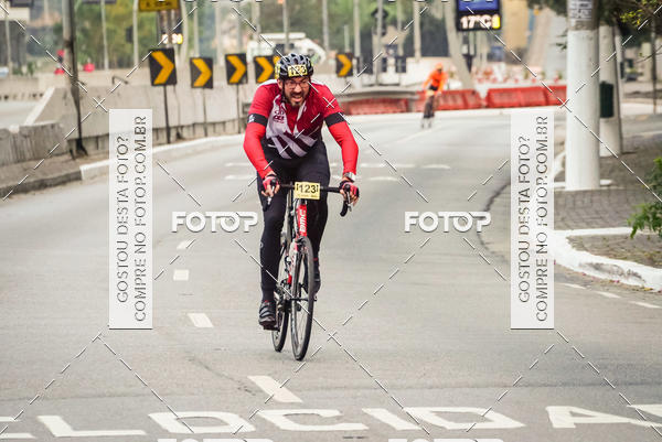 Buy your photos of the eventProva Ciclstica Internacional 9 de Julho on Fotop