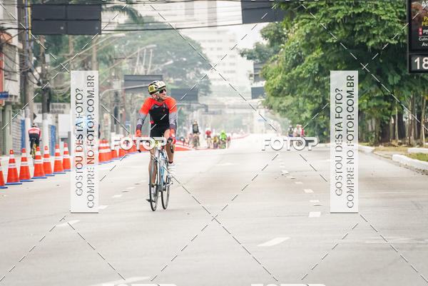 Buy your photos of the eventProva Ciclstica Internacional 9 de Julho on Fotop
