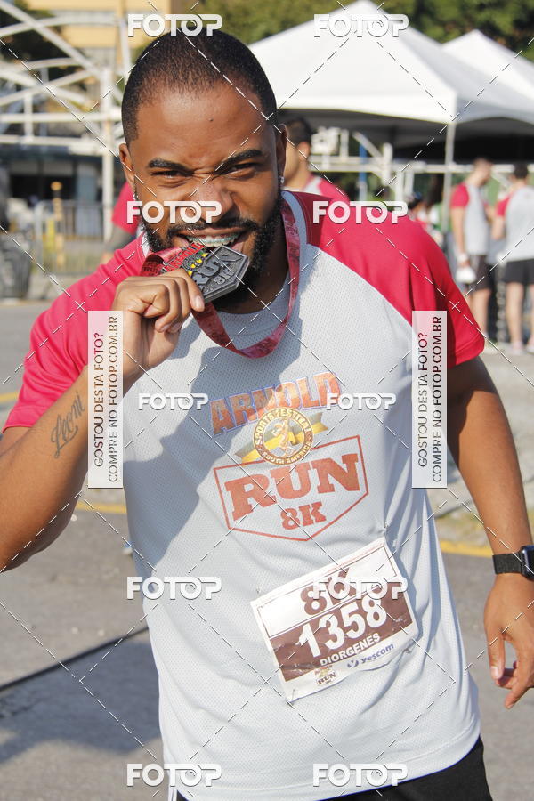 Buy your photos of the eventArnold Run 8k on Fotop