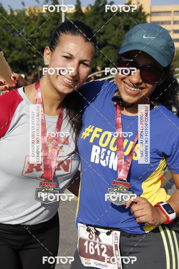 Buy your photos of the eventArnold Run 8k on Fotop