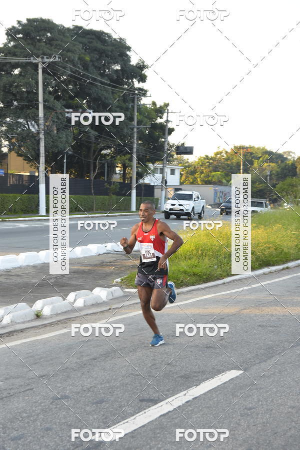 Compre as suas fotos do eventoArnold Run 8k no Fotop