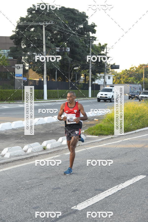 Compre as suas fotos do eventoArnold Run 8k no Fotop