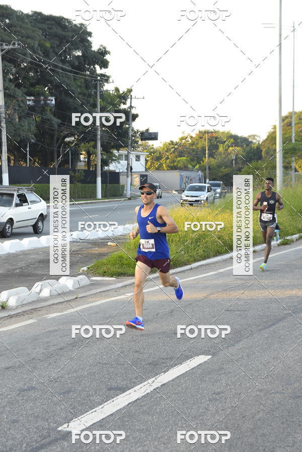 Compre as suas fotos do eventoArnold Run 8k no Fotop