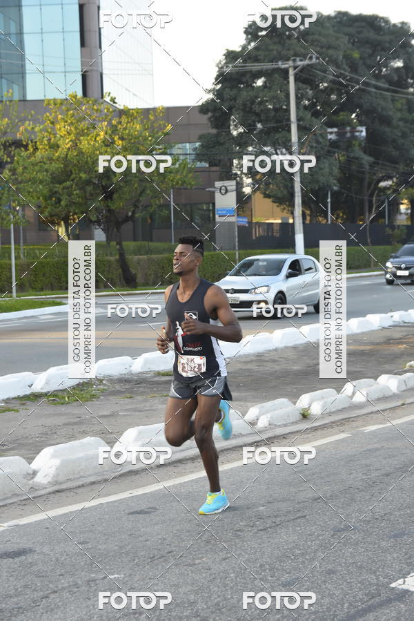 Compre as suas fotos do eventoArnold Run 8k no Fotop