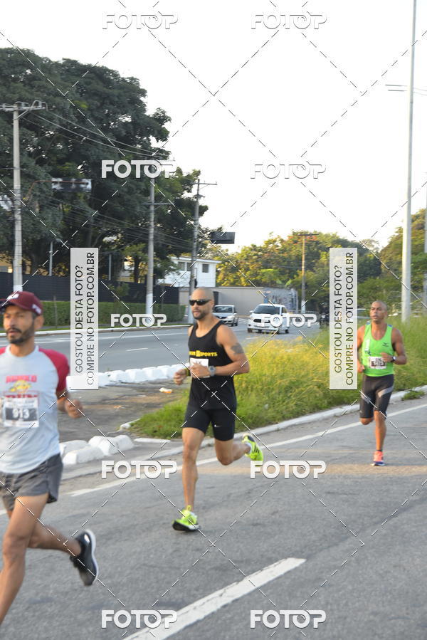 Compre as suas fotos do eventoArnold Run 8k no Fotop