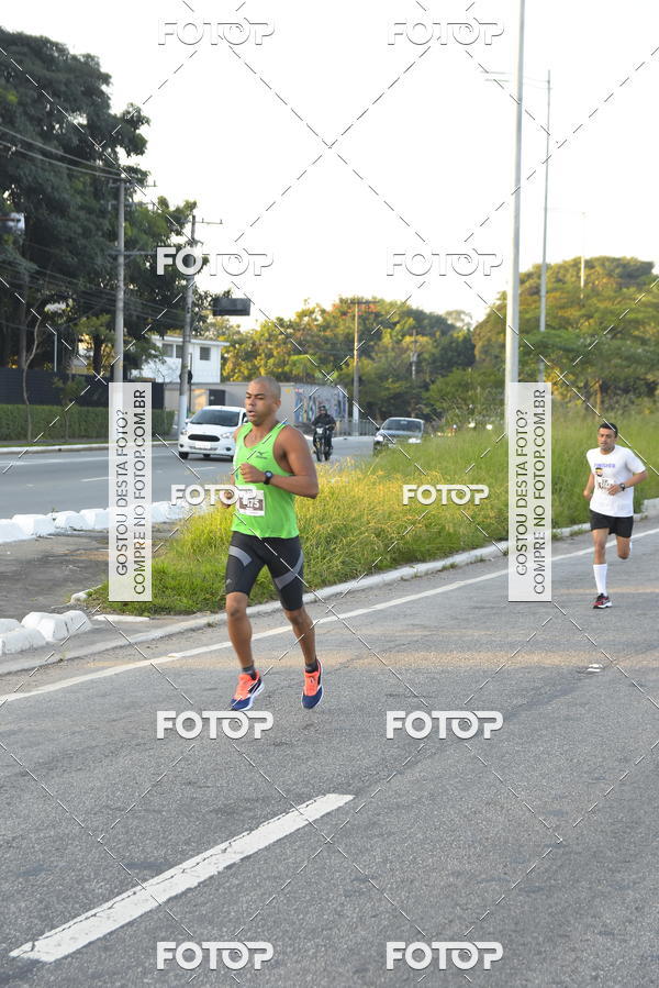 Compre as suas fotos do eventoArnold Run 8k no Fotop