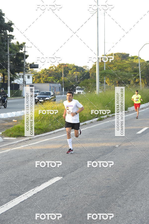 Compre as suas fotos do eventoArnold Run 8k no Fotop