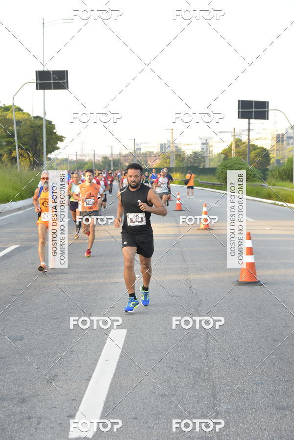 Compra tus fotos del eventoArnold Run 8k En Fotop